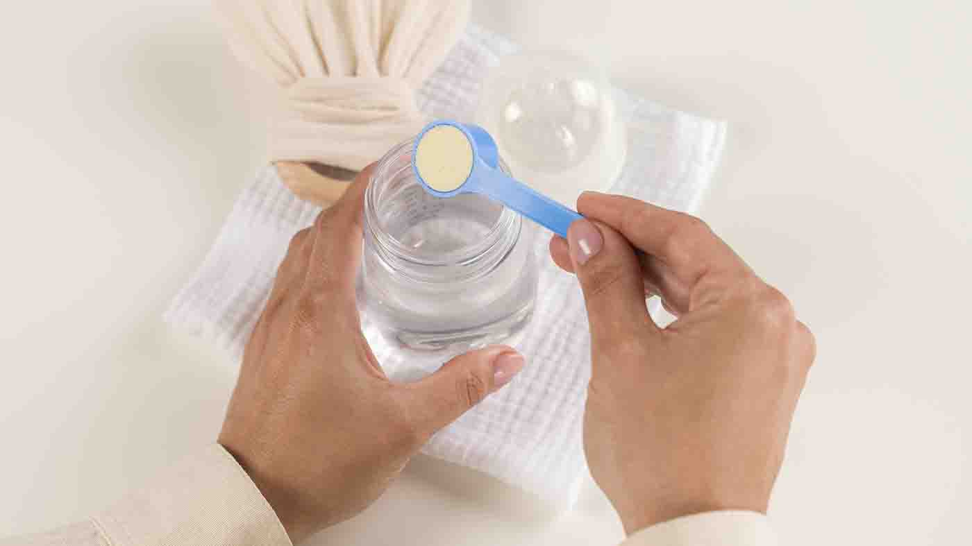 Як правильно розводити дитячу суміш